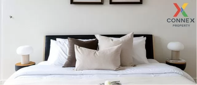 FOR RENT condo , Fullerton Sukhumvit , high floor , BTS-Ekkamai ,